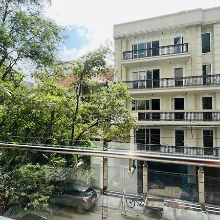 Bluo Cozy Studio With Balcony - Green Park Hkv Apartment Ню Делхи Екстериор снимка